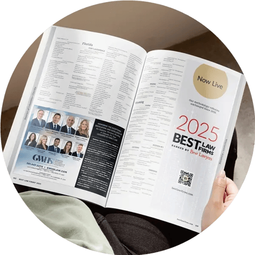 Hubspot - circle imagery of open magazine Hubspot - circle imagery of open magazine